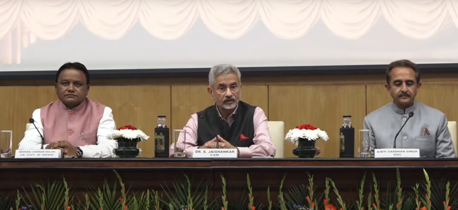 Indian Community witnesses the launch of 18th Pravasi Bharatiya Divas Website