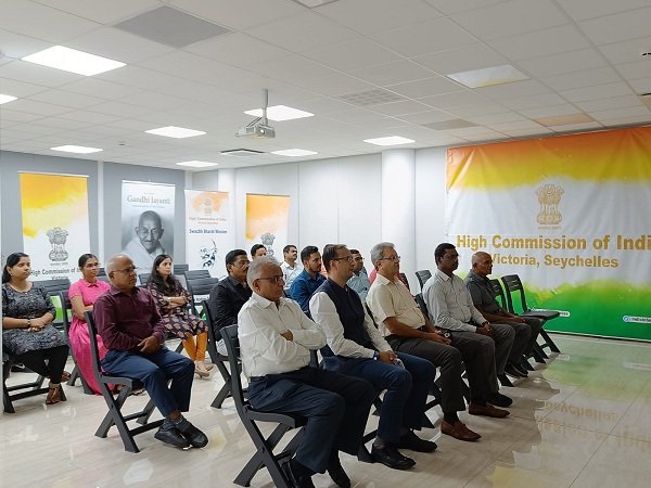 Indian Community witnesses the launch of 18th Pravasi Bharatiya Divas Website